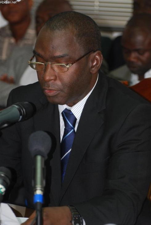 RTI / Suivi des travaux de réhabilitation par le ministre Diakité Coty : 5 milliards de FCFA à mobiliser avant le 06 août 2011